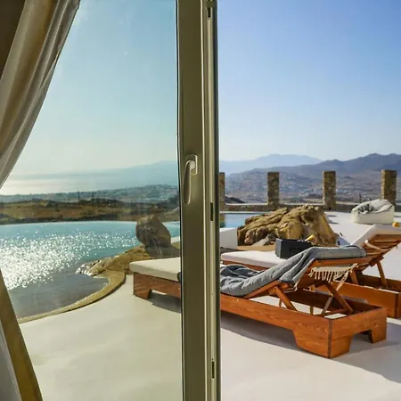 Mykonos High * Mykonos Town