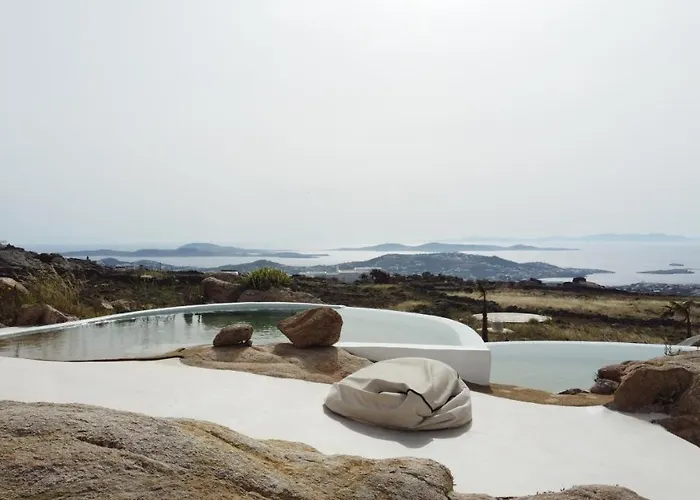 Mykonos High Sunset فيلة Plintri